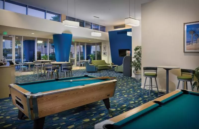 ホテル Worldmark Oceanside Harbor