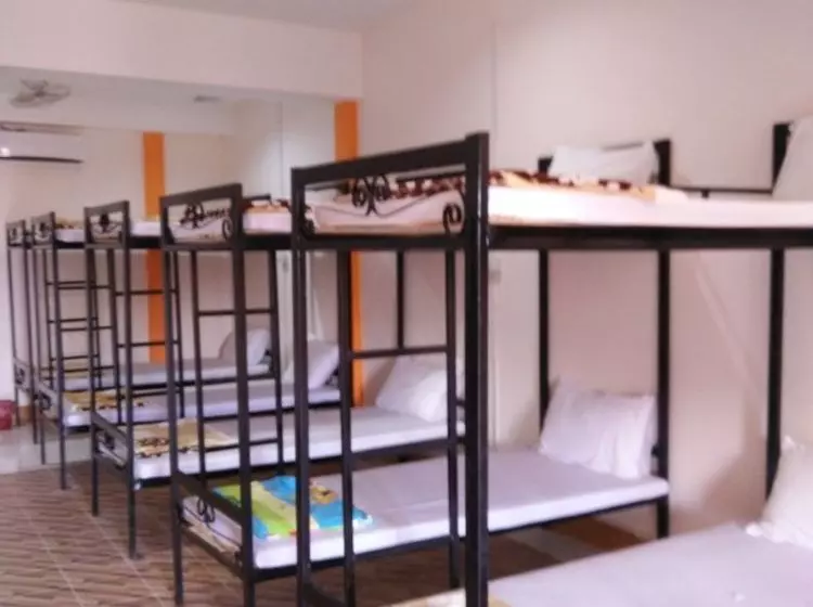 Orange Backpacker Hostel