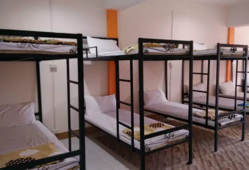 Orange Backpacker Hostel