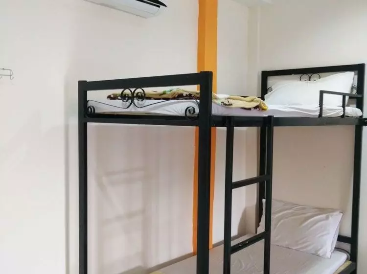 Orange Backpacker Hostel