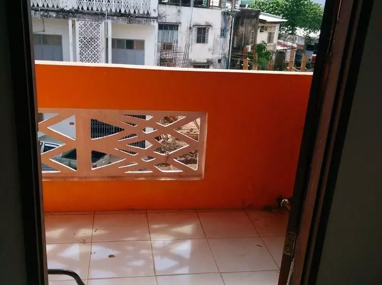 Orange Backpacker Hostel