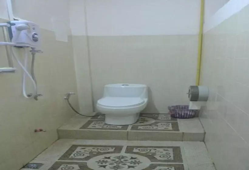 Orange Backpacker Hostel