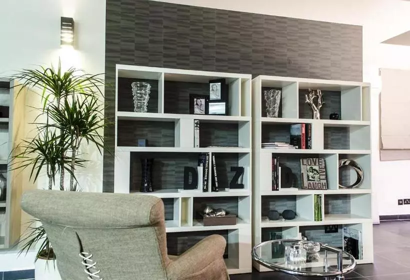 Paramount Bay Penthouse