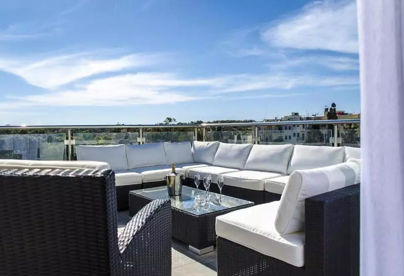 Paramount Bay Penthouse