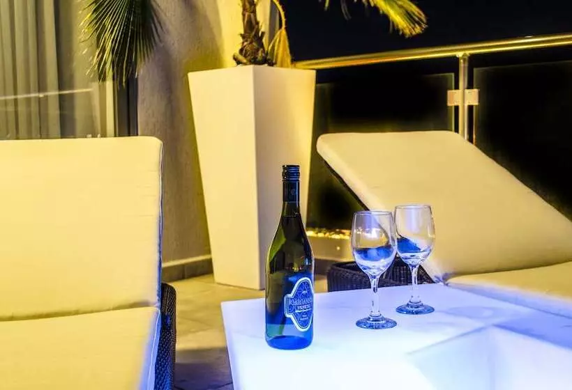 Paramount Bay Penthouse