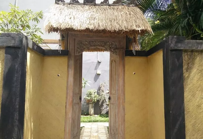 Пансион Double N Guest House