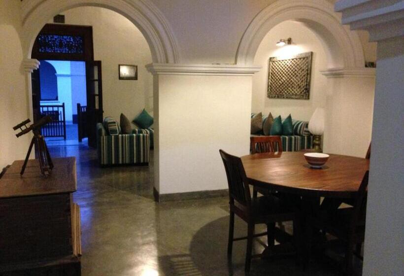 פנסיון Khalid S Guest House