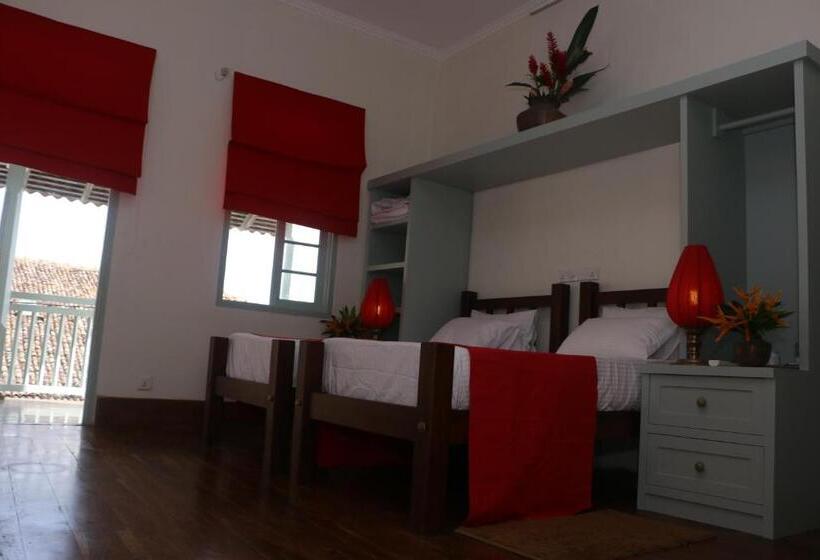 פנסיון Khalid S Guest House