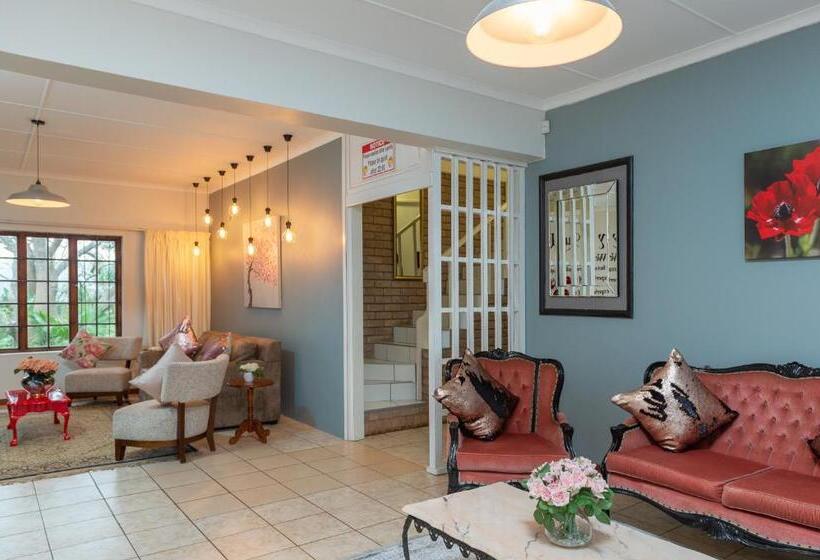 بنسيون Zesty Guesthouse