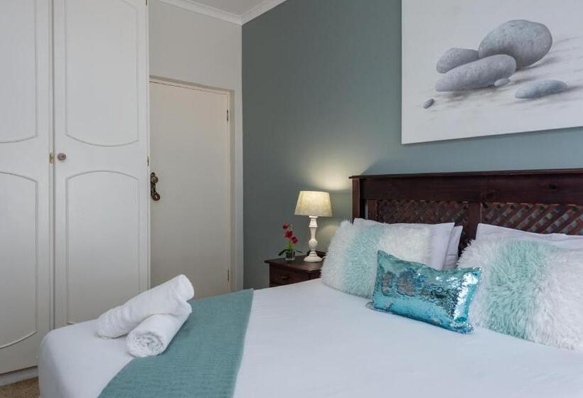 بنسيون Zesty Guesthouse