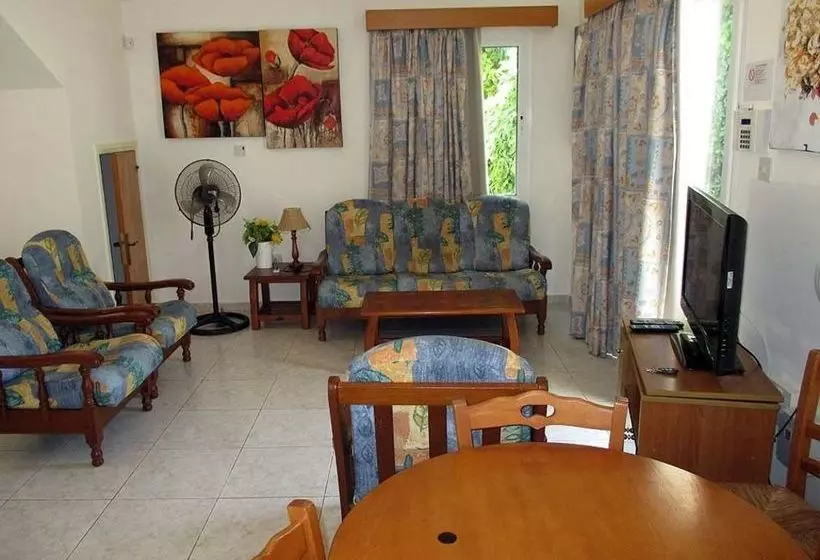 Rododafni Villas