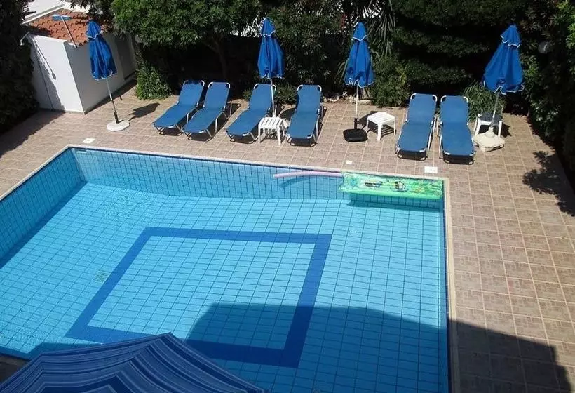 Rododafni Villas