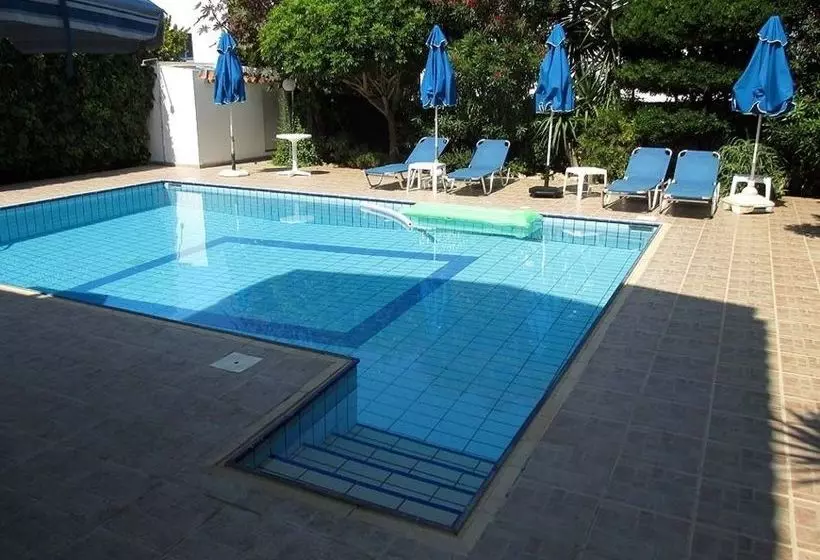 Rododafni Villas