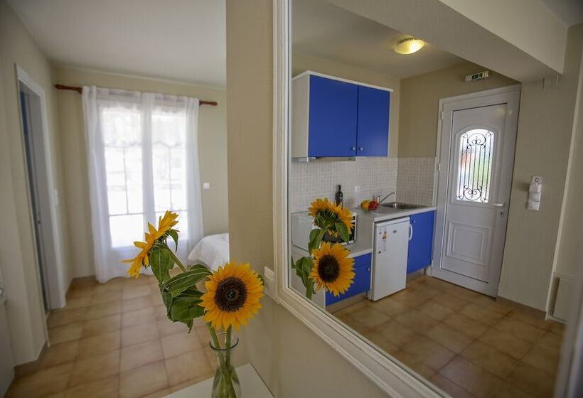 Sunset Paradise Resort