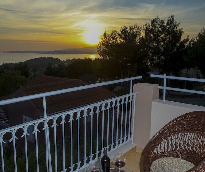 Sunset Paradise Resort