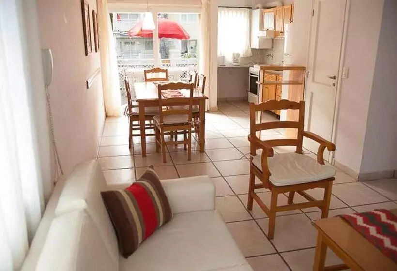 Apart Arbol Del Cielo Cariló