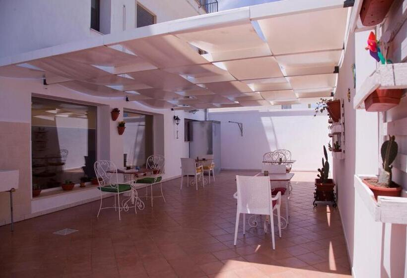 مبيت وإفطار Kalinifta Residence