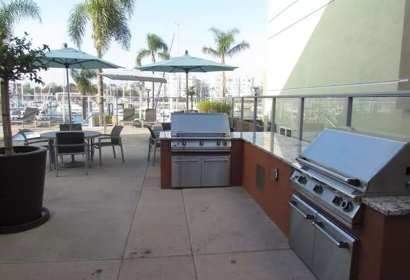 Cozy Place In Tahiti Way