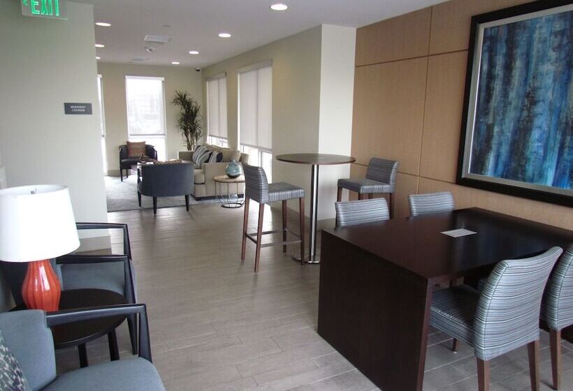 Cozy Place In Tahiti Way