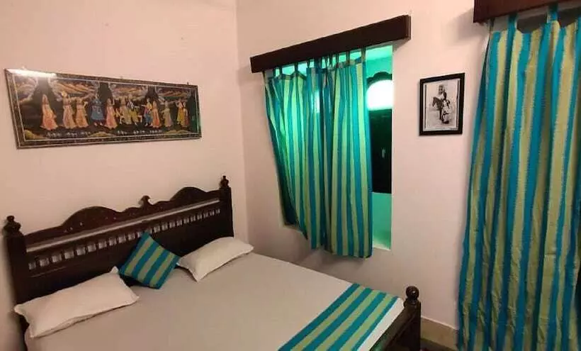 ホテル Arya Haveli