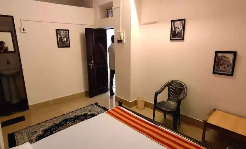 ホテル Arya Haveli