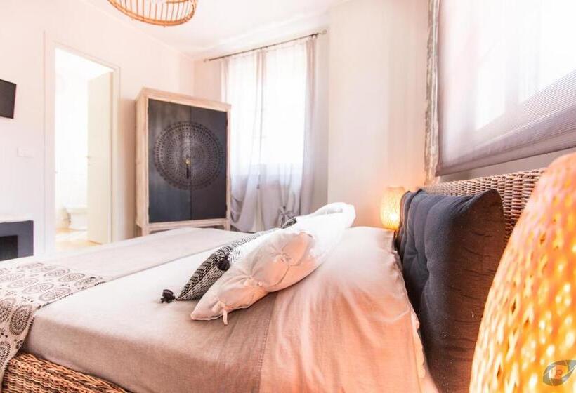 هتل B&b La Sosta Degli Artisti