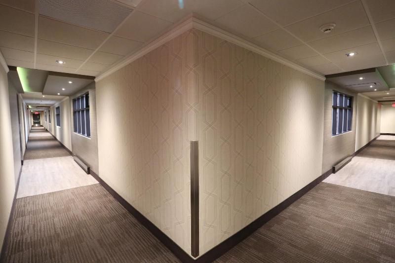 هتل Le Chablis Cadillac