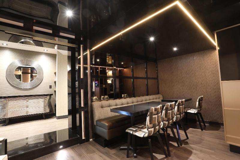 هتل Le Chablis Cadillac