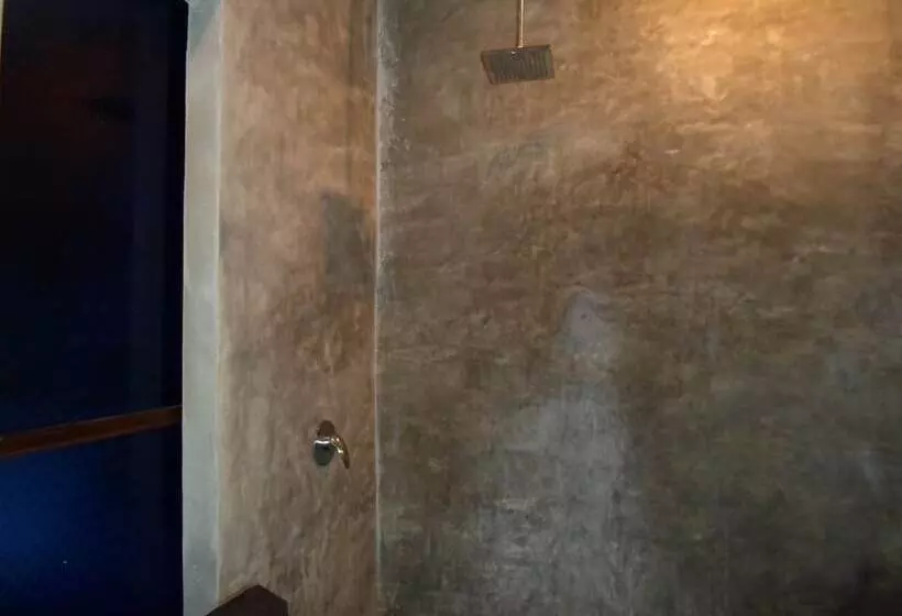 호텔 Naraya Riverside Resort