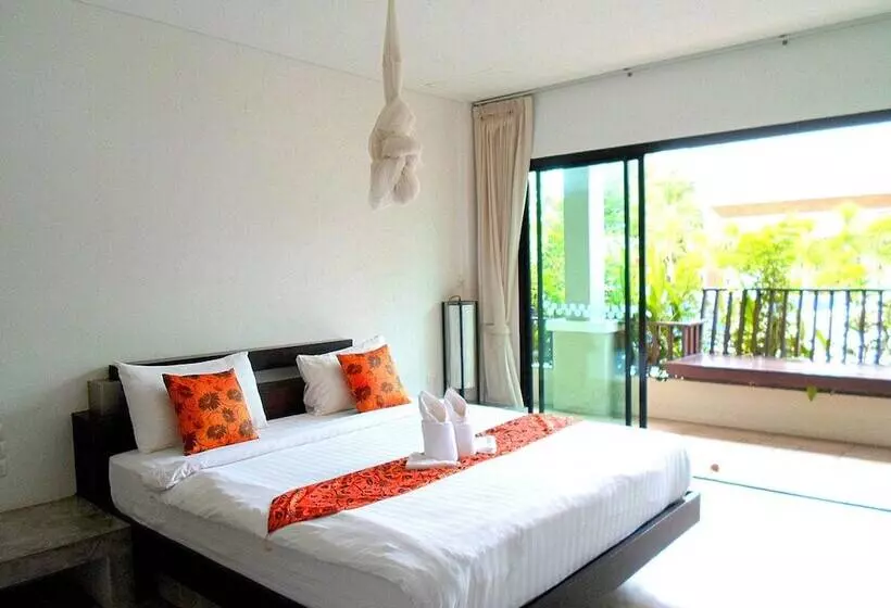 호텔 Naraya Riverside Resort