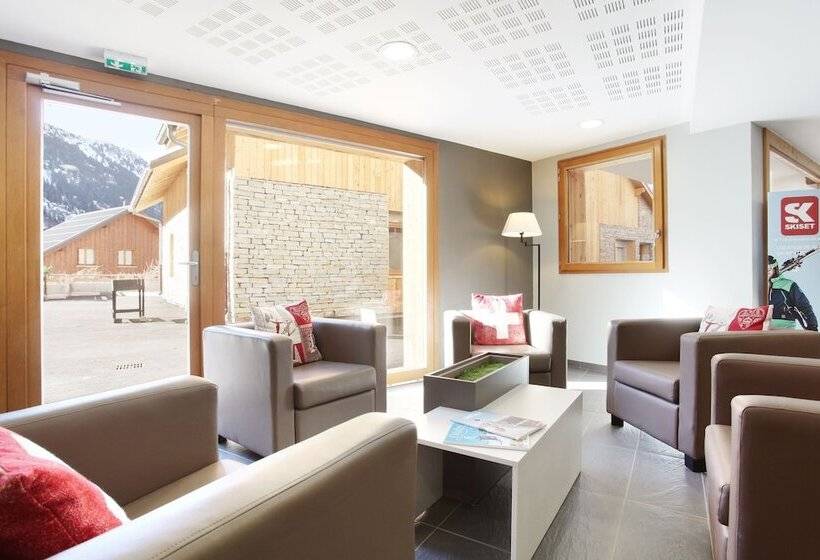 Отель Résidence Goélia Le Crystal