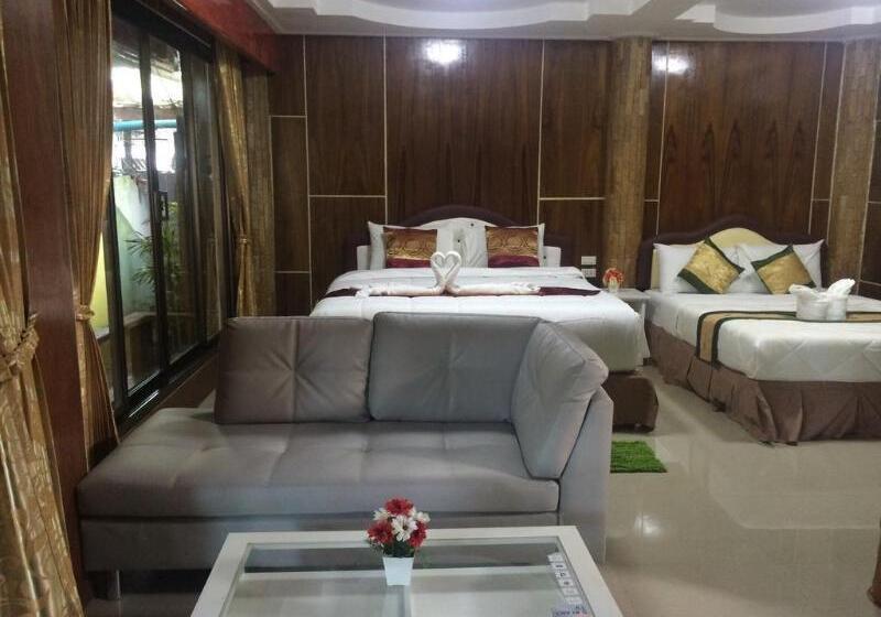 בית מלון כפרי Ruan Mai Naiyang Beach Resort