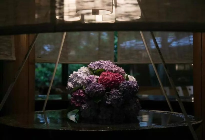 בית מלון כפרי Yakakutei