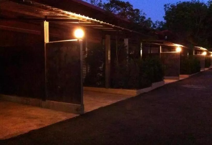 هتل Secret Garden Trang Resort