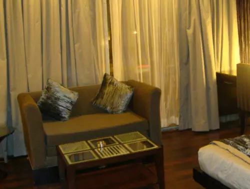 فندق Shreyans Inn