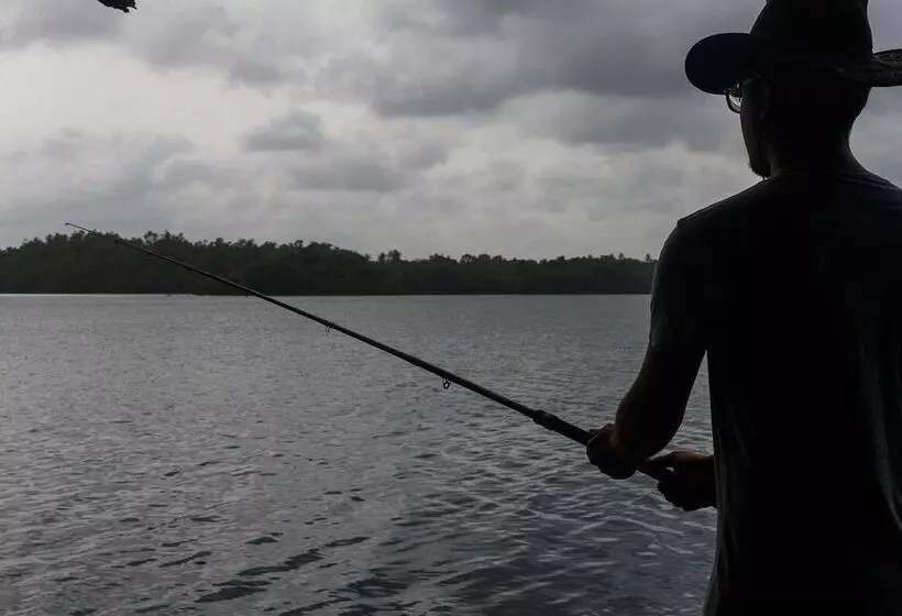 Mo River House Luxury Villa