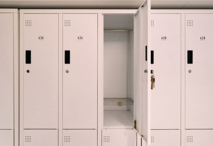 Plus Hostel Tokyo Kawasaki