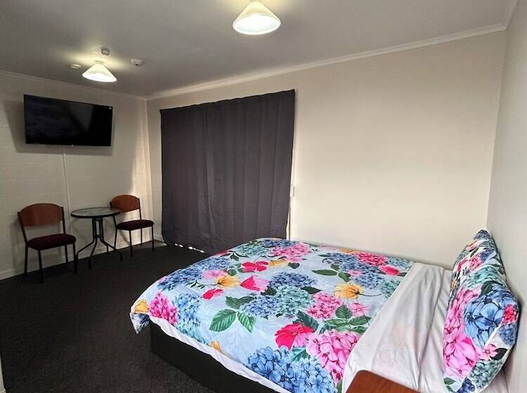 מוטל Terapa Motor Inn