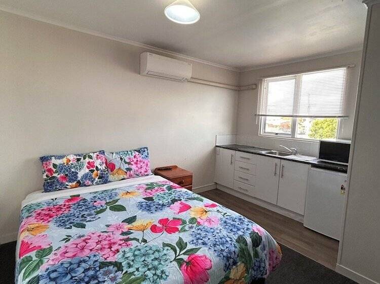 מוטל Terapa Motor Inn