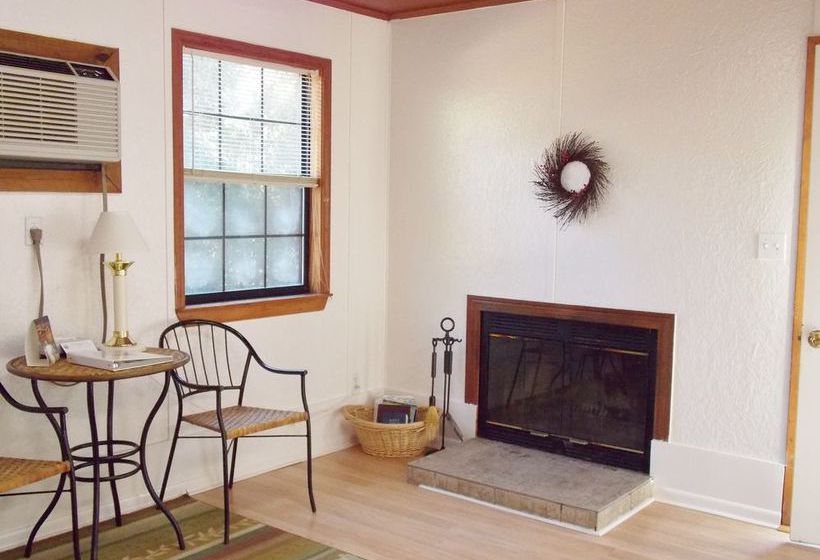 فندق Adventures Unlimited Resort