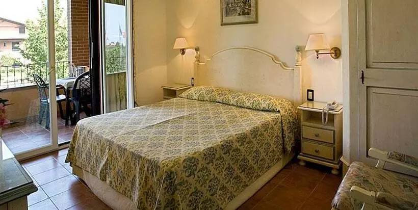 هتل Antica Fornace Relais By La Principina