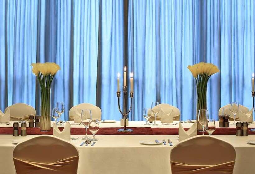 בית מלון כפרי Crowne Plaza Yibin, An Ihg