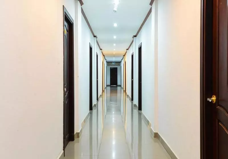 فندق Douangpraseuth