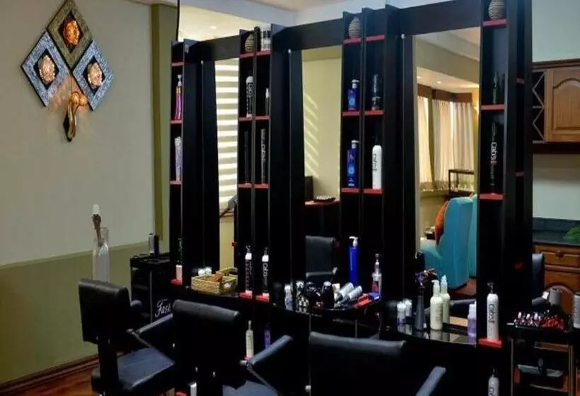 Hotel Golden Butterfly