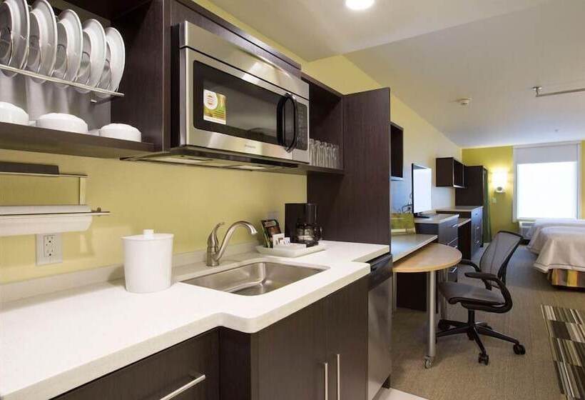 فندق Home2 Suites By Hilton Canton