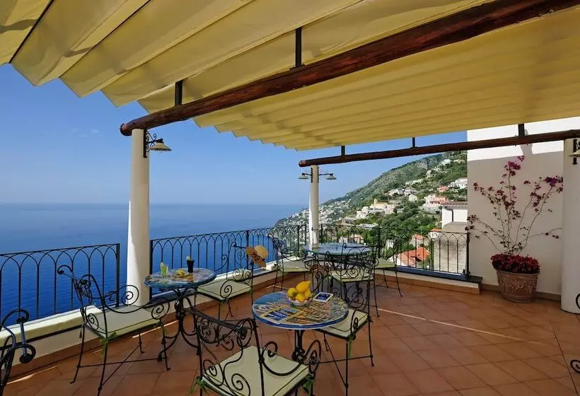 Отель La Casa Del Melograno