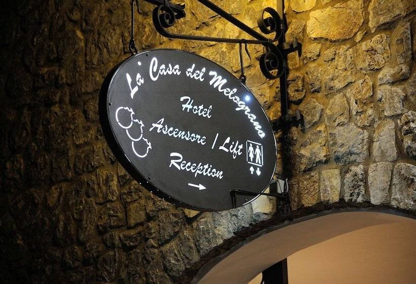 فندق La Casa Del Melograno