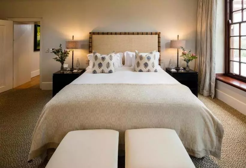 בית מלון כפרי Leeu Estates