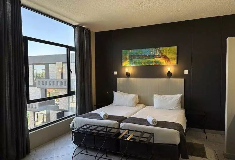 N1 Hotel Samora Machel Harare