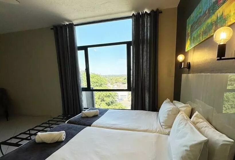 N1 Hotel Samora Machel Harare